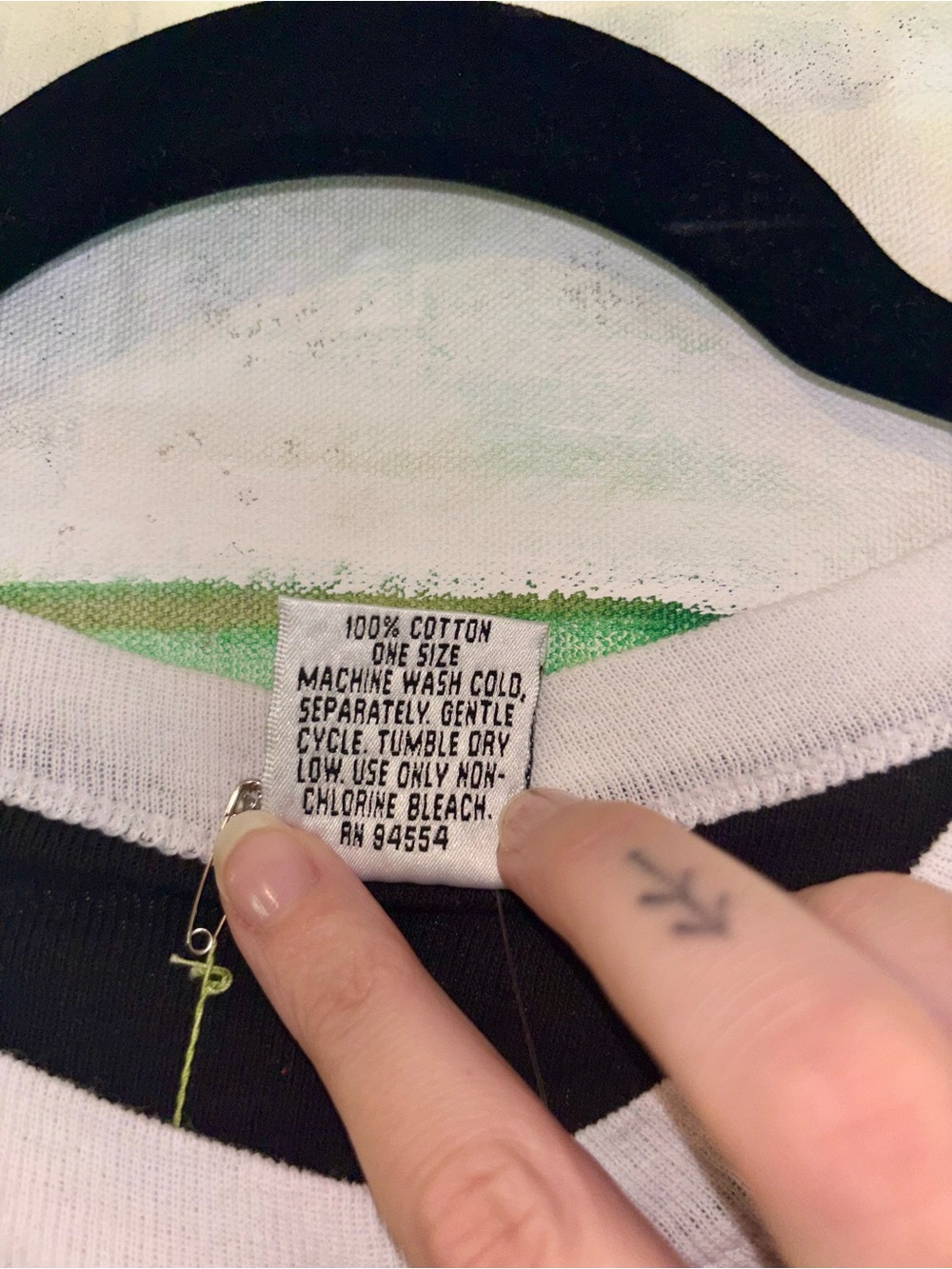 90s “Dream” Graphic Ringer Tee - Picture 4 of 5